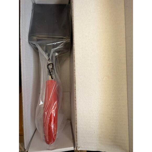 Handling Paper Cutter for 37mm buttons (48.5mm size) for buttons, scrapbook - Picture 4 of 4